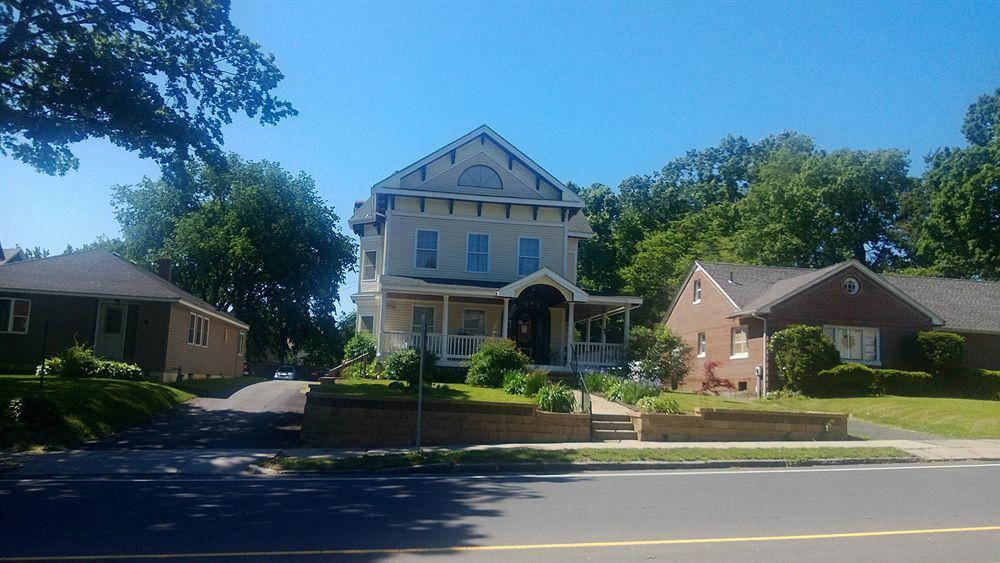 Naomi'S Inn Bed & Breakfast 스프링필드 외부 사진