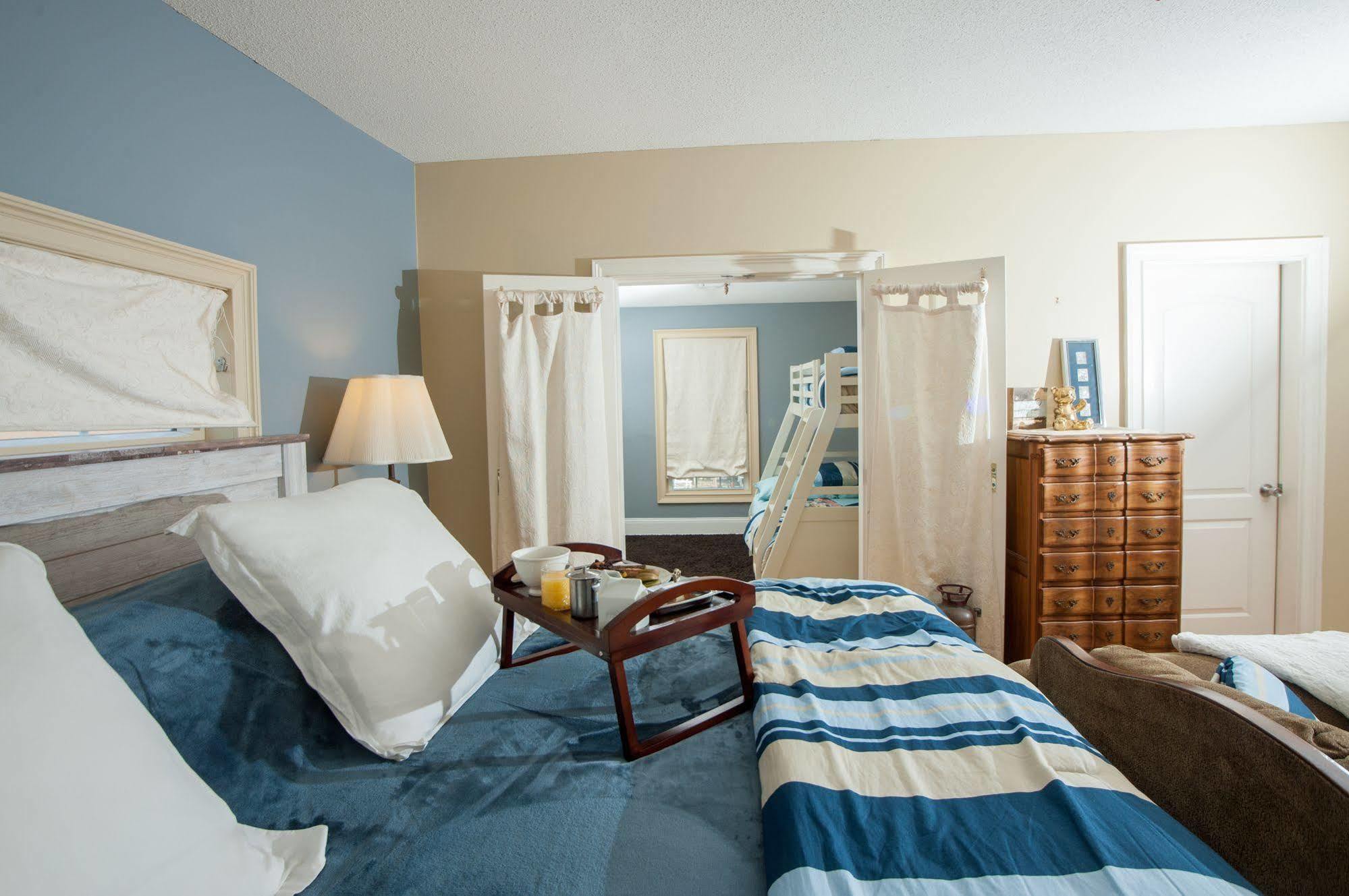 Naomi'S Inn Bed & Breakfast 스프링필드 외부 사진