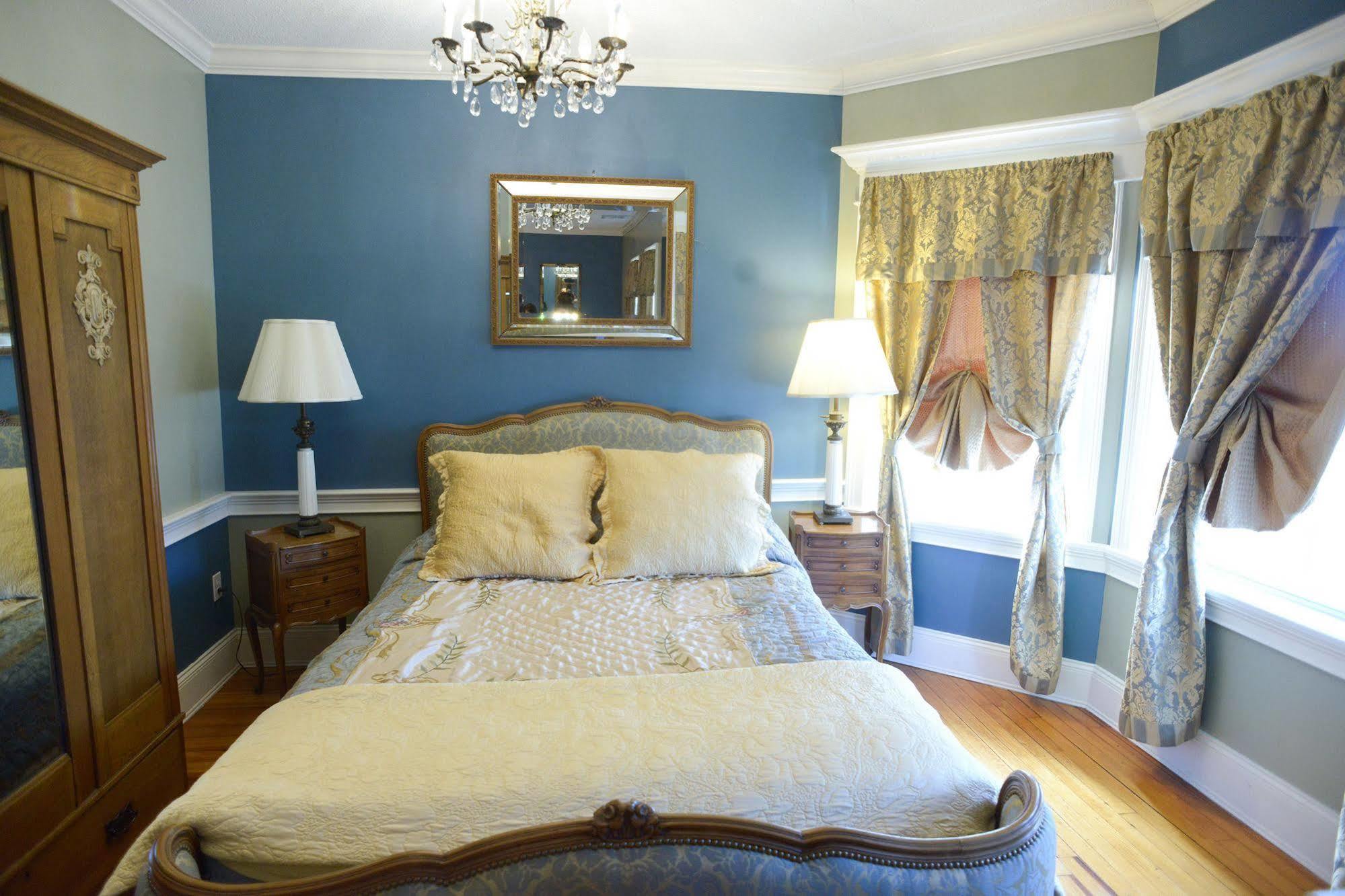Naomi'S Inn Bed & Breakfast 스프링필드 외부 사진
